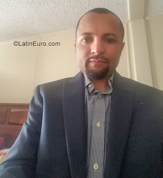 Date this attractive United States man Filander77 from Oklahoma City US18383