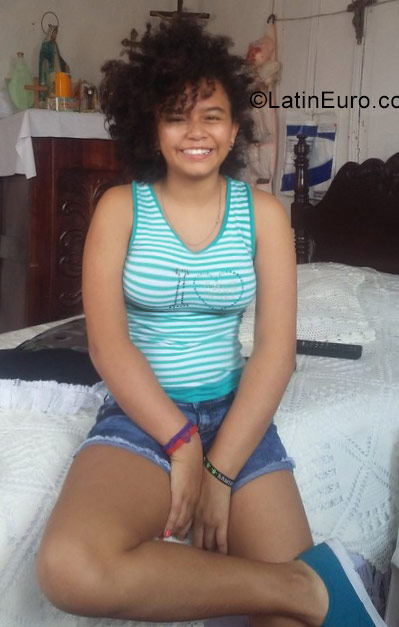 Date this lovely Colombia girl Maria camila or from Manizales CO22045
