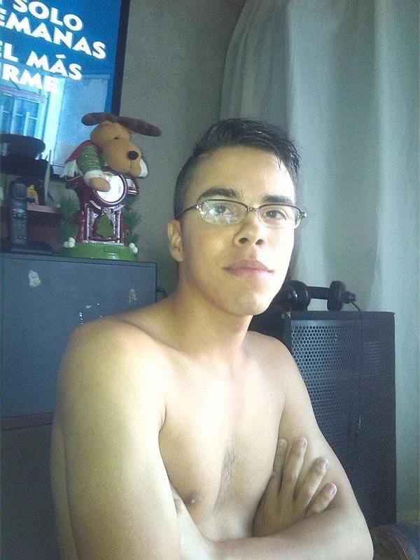 Date this happy Colombia man Jhon alexis jai from Oca&ntilde;a CO22238