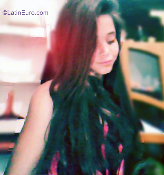 Date this fun Argentina girl Martina from Cordoba AR111