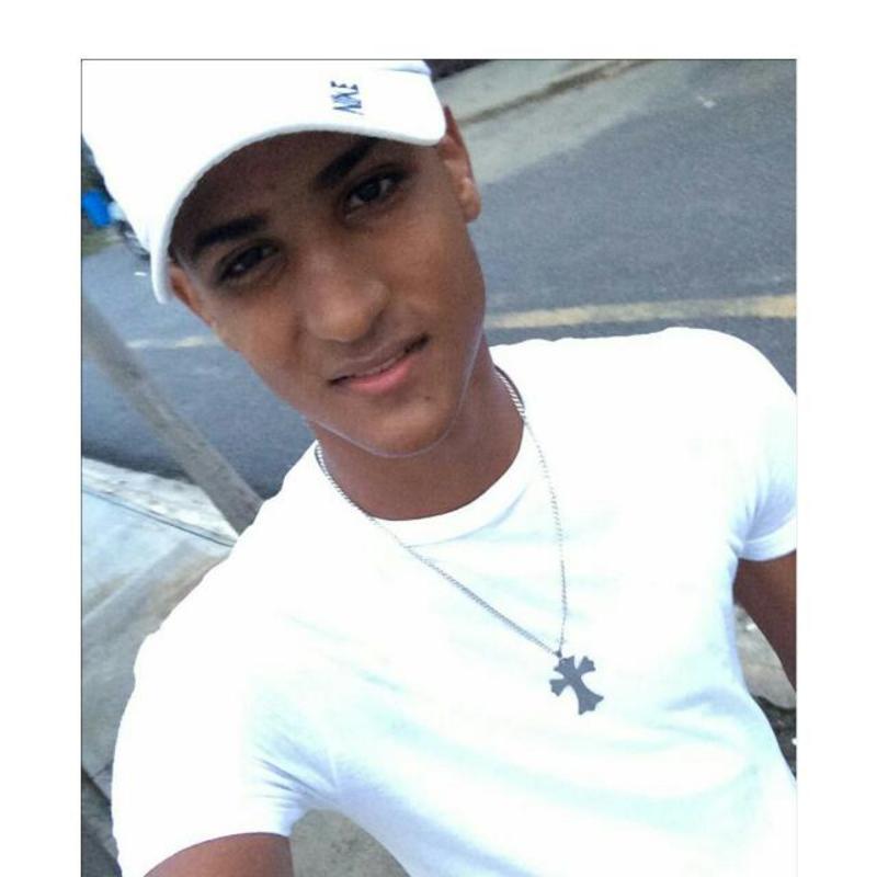 Date this attractive Dominican Republic man Brahian from Santiago De Lo Caballero DO30602