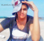 voluptuous Colombia girl Yileth from Riohacha CO22655