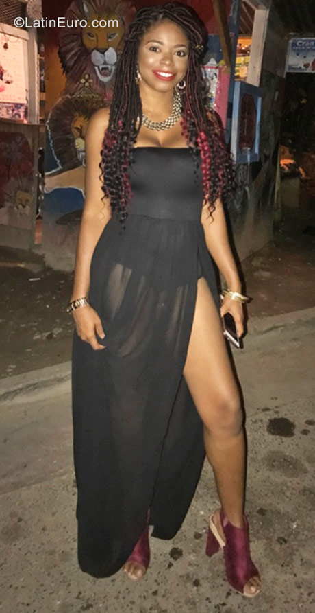 Date this passionate United States girl Nasheka from Jefferson City JM2525