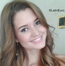 Date this gorgeous Venezuela girl Valeria from Caracas VE1148