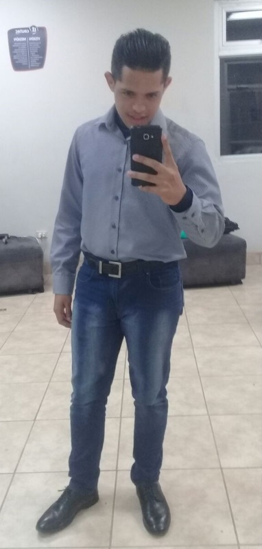 Date this tall Honduras man Alexis from La Ceiba HN2404