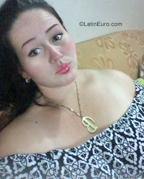 Date this georgeous Venezuela girl Brisa from Caracas VE1218