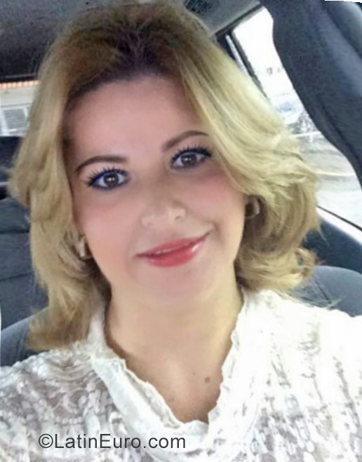 Date this athletic Panama girl Ana from Panama PA1102