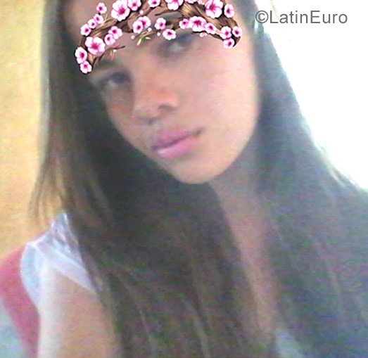 Date this lovely Brazil girl Greice from Mandaguari BR10392