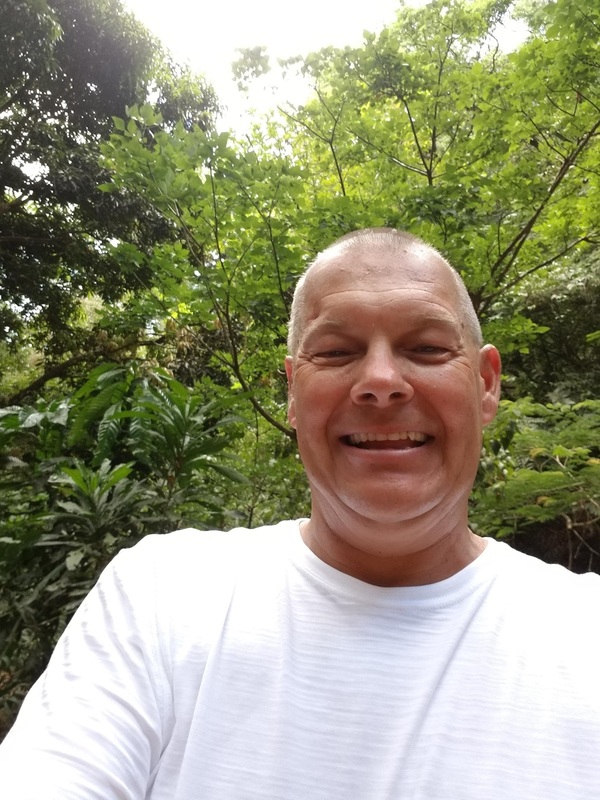 Date this georgeous Colombia man Cdnexec from Bogota CO23018