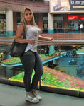 voluptuous Italy girl Ana Milena from Busnago IT300