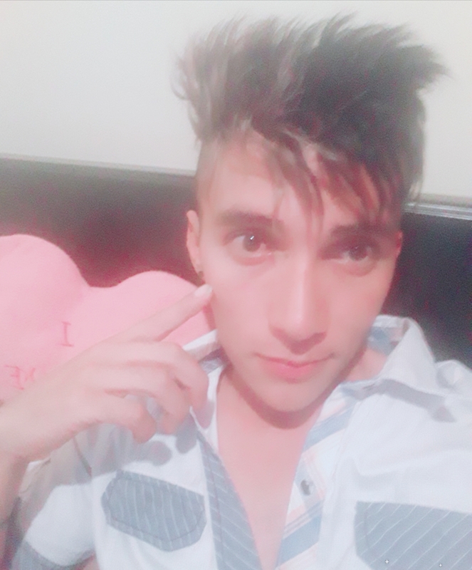 Date this lovely Colombia man Darien from Medellin CO23145