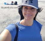 voluptuous Panama girl Yislem from New Jersey US18978