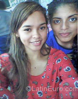 Date this charming Honduras girl Amanda from La Ceiba HN2428