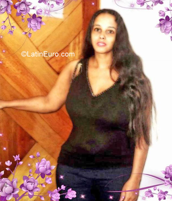 Date this passionate Brazil girl Marcia from Sao Paulo BR10450