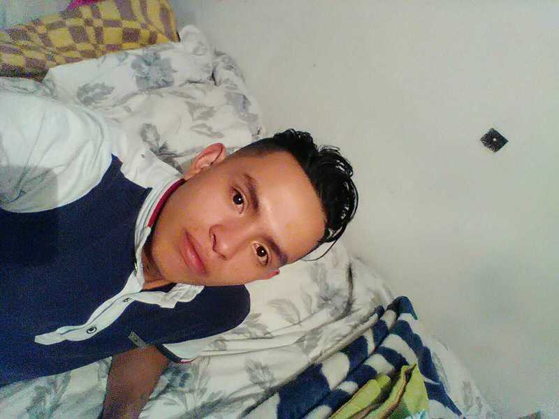 Date this nice looking Colombia man Hamilton Lpez from Bogota CO23444