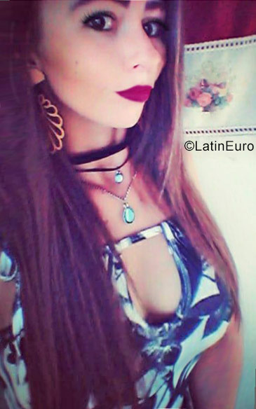 Date this georgeous Brazil girl Paula from Nova cruz BR10478