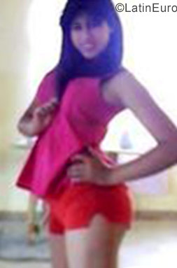 Date this nice looking Venezuela girl Lizbeth from Azogues VE1443