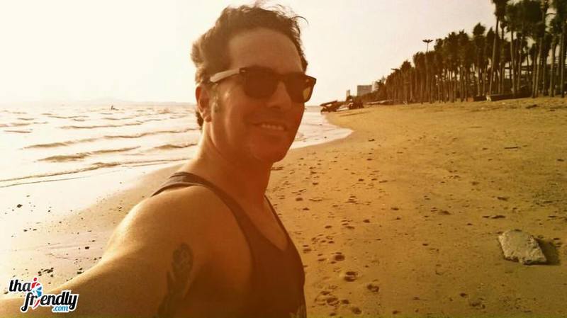 Date this happy United States man Zorrodonis from Miami US19232