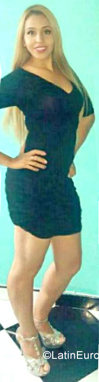 Date this lovely Colombia girl Jessi bueno from Bogota CO23763