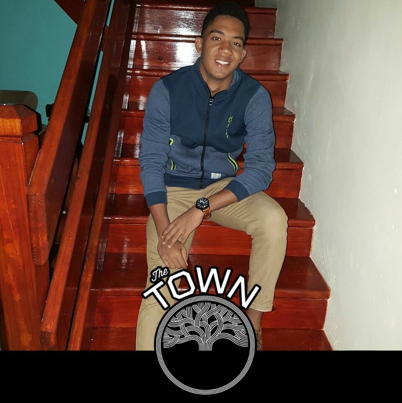 Date this exotic Dominican Republic man Enmanuel from Santo Domingo DO32193