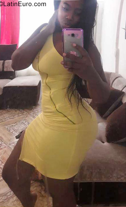 Date this pretty Colombia girl Katherine from Cali CO31042