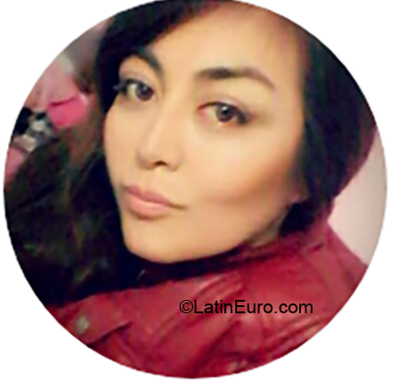 Date this good-looking Peru girl Massiel from Lima PE1261