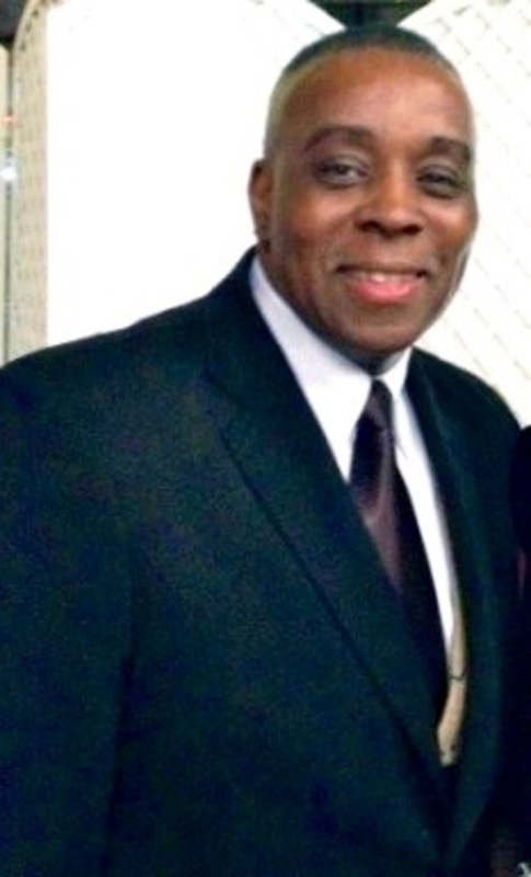 Date this passionate United States man Lawrence from Medellin US19317