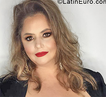 Date this gorgeous Brazil girl Elaine from Sao Mateus do Sul BR10621