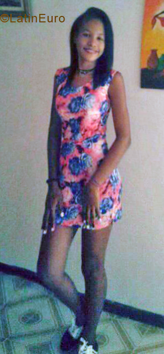 Date this hot Venezuela girl Fran from Los Teques VE1807