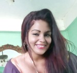 lovely Cuba girl Yanis from Havana CU401