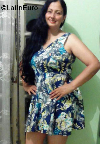 Date this foxy Colombia girl Avel Quintero from Bogota CO24640