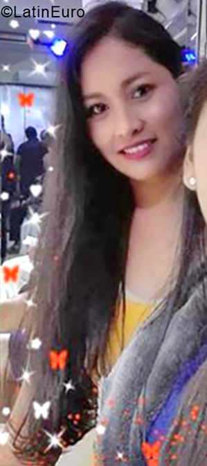 Date this foxy Peru girl Lian from Lima PE1331