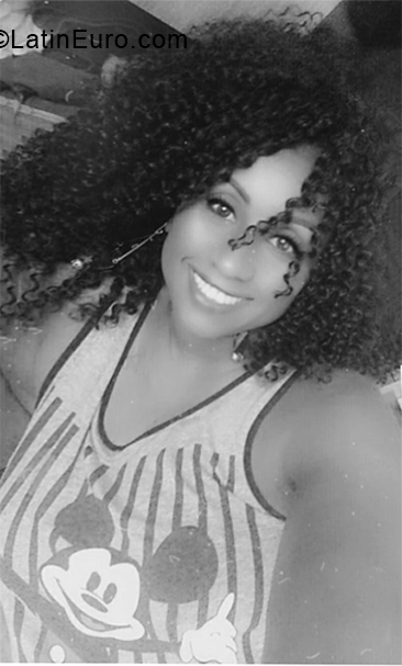 Date this hot Brazil girl Ciara from Rio De Janeiro BR10811