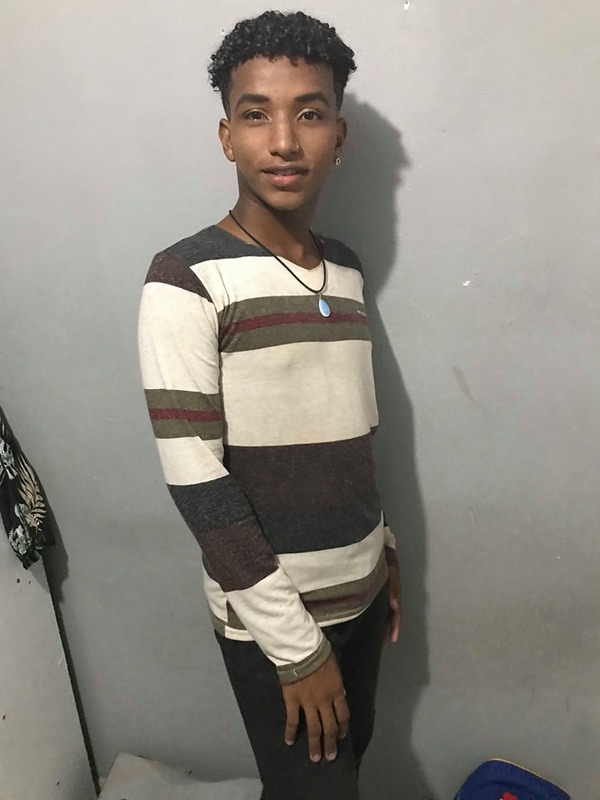 Date this happy Brazil man Makysuelfelipe from Olinda BR10815