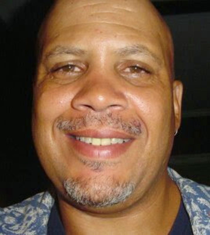 Date this nice looking United States man Badwax from Sherwood US19887