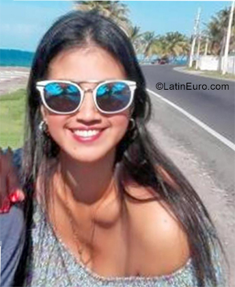 Date this sultry Colombia girl Aleidys from Barranquilla CO25314