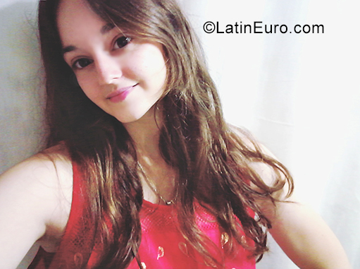 Date this exotic Argentina girl Cris from Rosario AR194