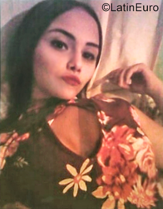 Date this happy Mexico girl Cristina from Mexico City MX1649
