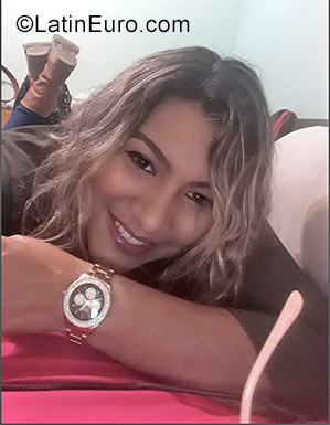 Date this delightful Argentina girl Gladys from Mar Del Plata AR856