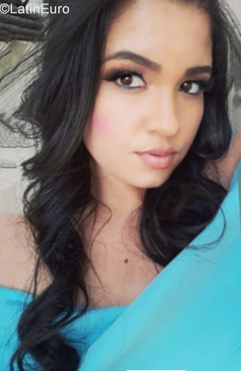 Date this stunning Brazil girl Elaine from Jequie BR10859