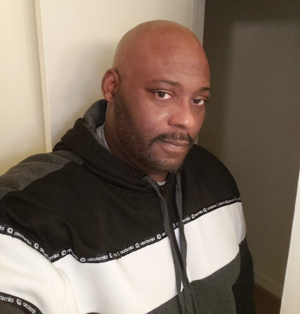 Date this pretty United States man Jay from Columbus US20122