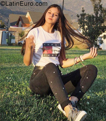 Date this delightful Chile girl Denise from Consepcion CL141