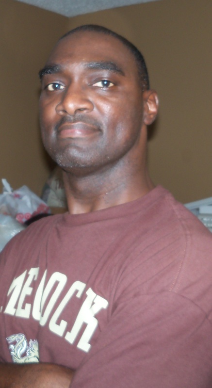 Date this tall United States man Energetic from Summerville US20194