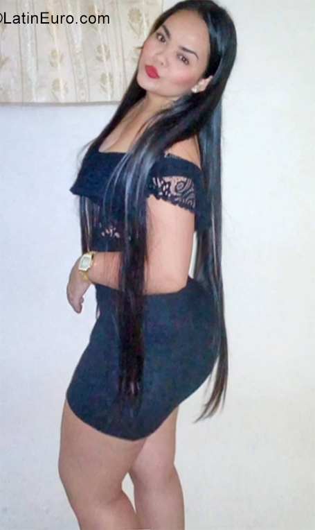 Date this delightful Colombia girl Lina from Villavicencio CO25854
