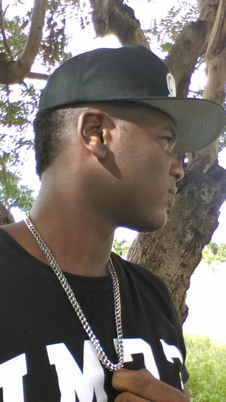 Date this hard body Dominican Republic man Josue from Santiagos DO35712