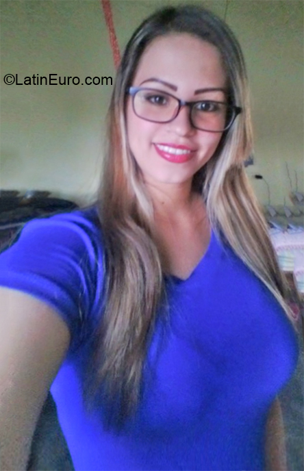 Date this good-looking Venezuela girl Roibary from Anaco VE2692