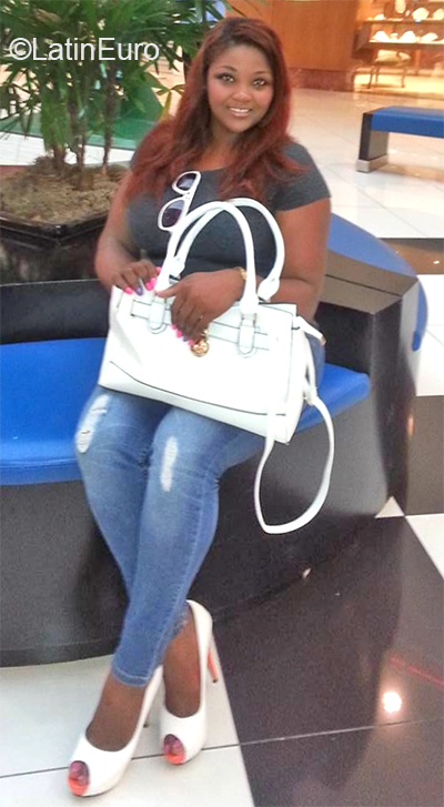 Date this stunning Dominican Republic girl Odalis from san cristobal DO36676