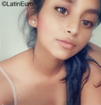 tall El Salvador girl Eunice from San Salvador SV101