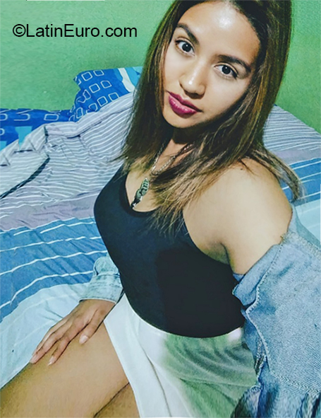 Date this funny Argentina girl Natacha from Salta AR539