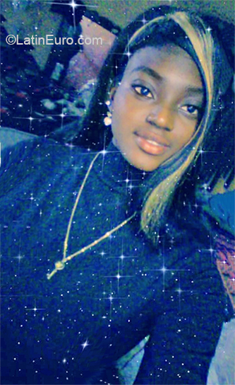 Date this georgeous Dominican Republic girl Yohanna from Barahona DO37072